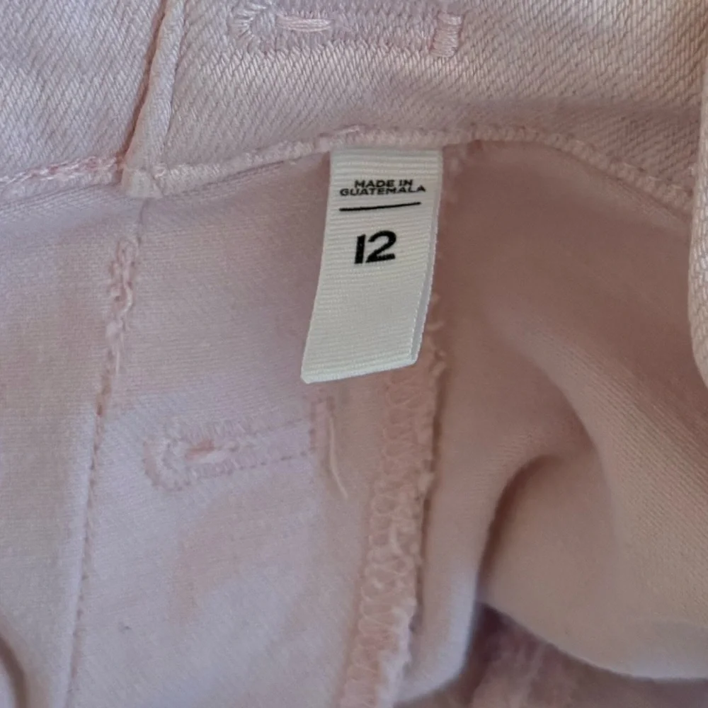Ann Taylor Sculpting Pocket‎ High Rise Sailor Crop Jeans